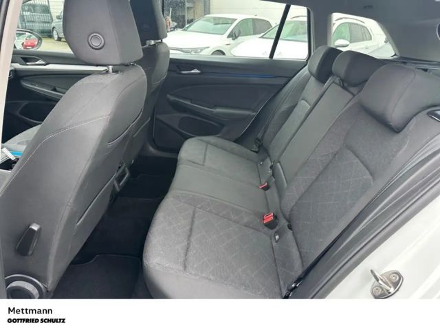 Volkswagen Golf 1.0 TSI Life e-Golf