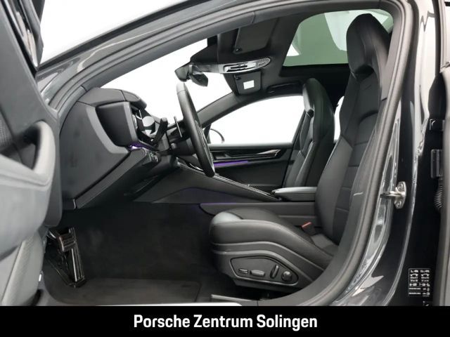 Porsche Panamera 4 E-Hybrid