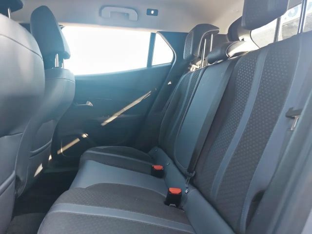 Peugeot E-2008 Allure Pack