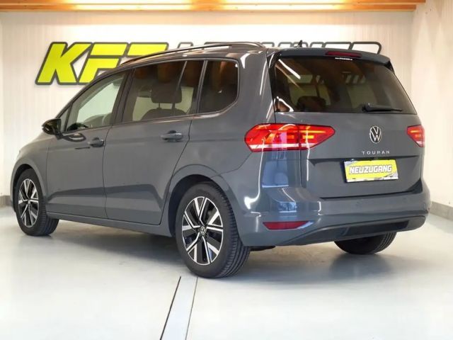 Volkswagen Touran DSG