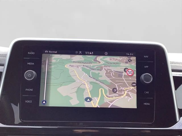 Volkswagen T-Roc 1.5 TSI DSG R-Line