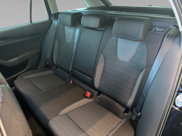 Skoda Octavia Combi Selection