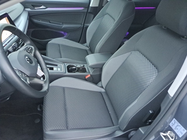 Volkswagen Golf 1.5 eTSI DSG Golf VIII