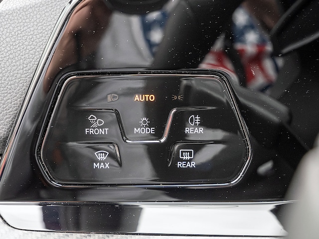 Volkswagen Golf 2.0 TSI Golf VIII