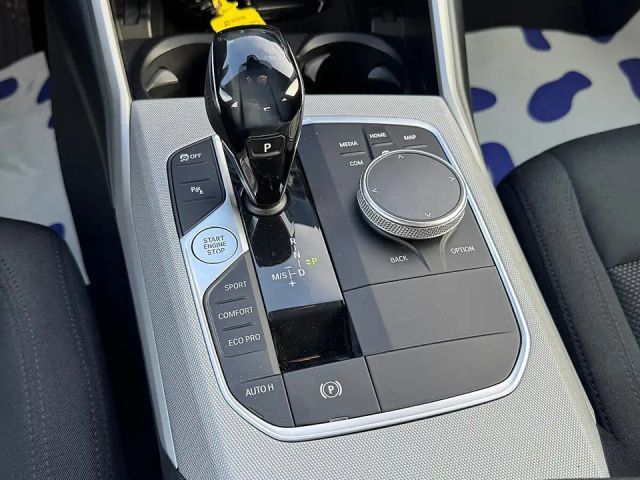 BMW 320 320d Advantage pakket Sedan