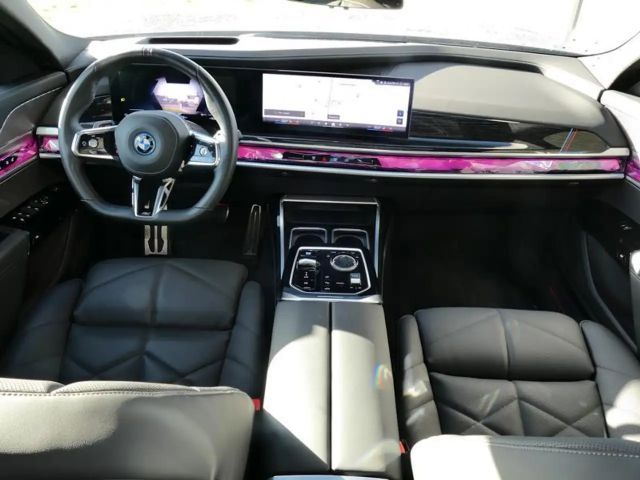 BMW i7 M-Sport Sedan