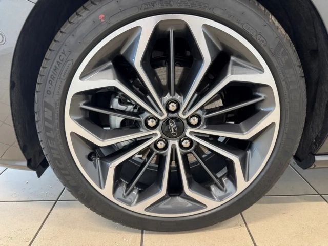 Ford Focus ST Line Wagon