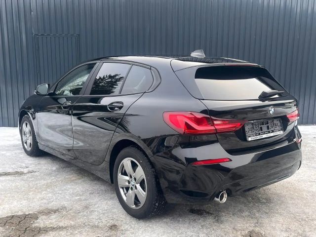 BMW 116 116d 5-deurs Sedan