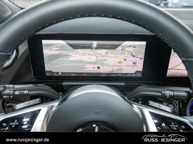 Mercedes-Benz B 220 4MATIC Sedan