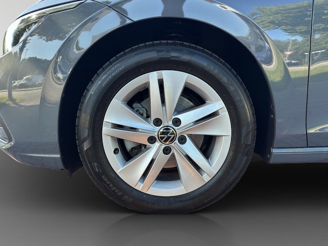 Volkswagen Golf DSG Golf VIII Life Variant