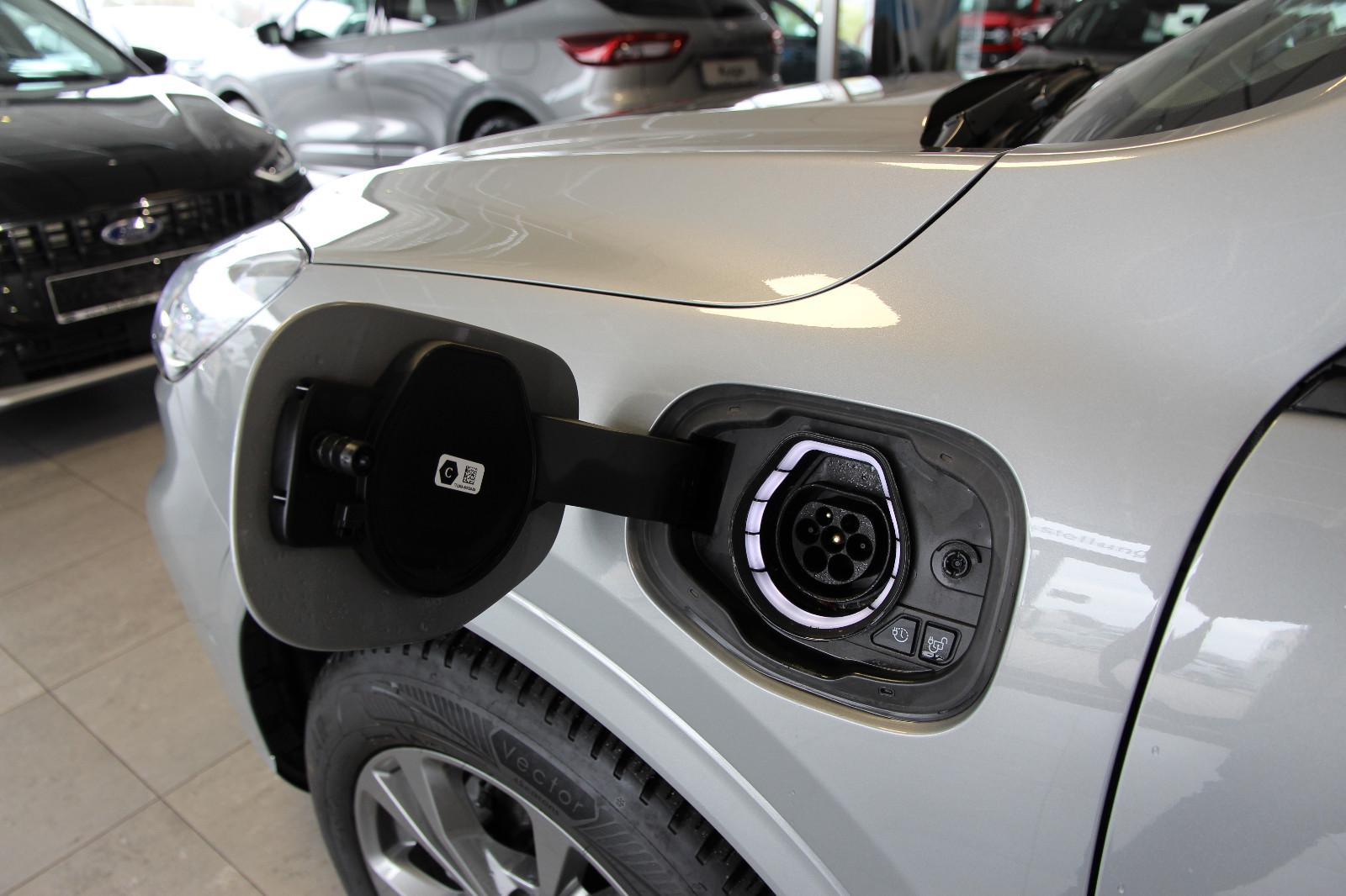 Ford Kuga Hybrid Plug in Hybrid ST Line