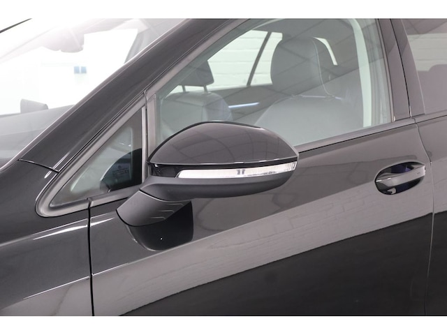 Volkswagen Golf 2.0 TDI DSG Golf VIII Variant