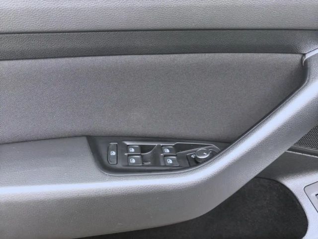 Volkswagen Passat 2.0 TDI Business DSG Variant