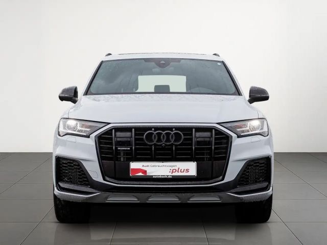Audi Q7 55 TFSI S-Line