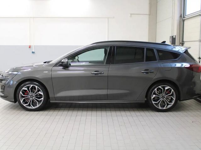Ford Focus ST Line Wagon