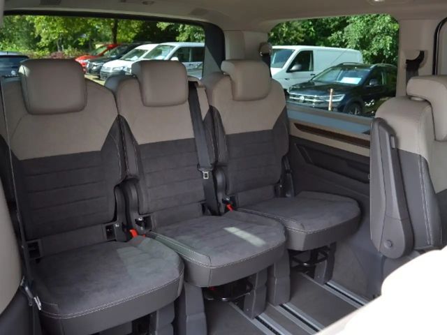 Volkswagen Multivan 2.0 TDI DSG Lang Style T7