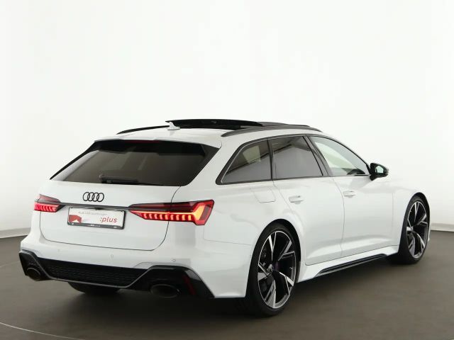 Audi RS6 4.0 TFSI Avant Quattro
