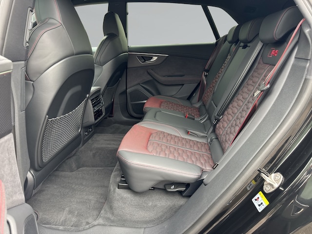 Audi RS Q8 Performance Quattro