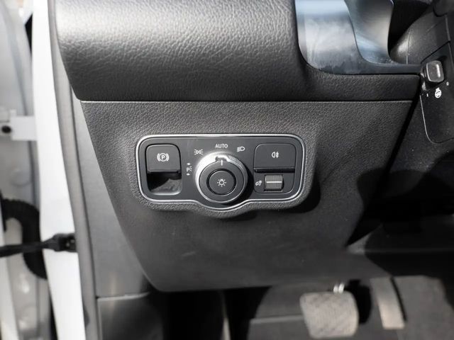 Mercedes-Benz EQB 300 4MATIC 7-zitter