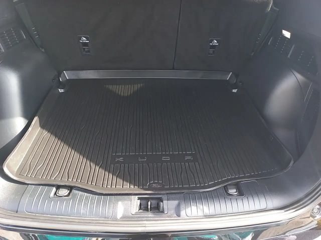 Ford Kuga Plug in Hybrid ST Line