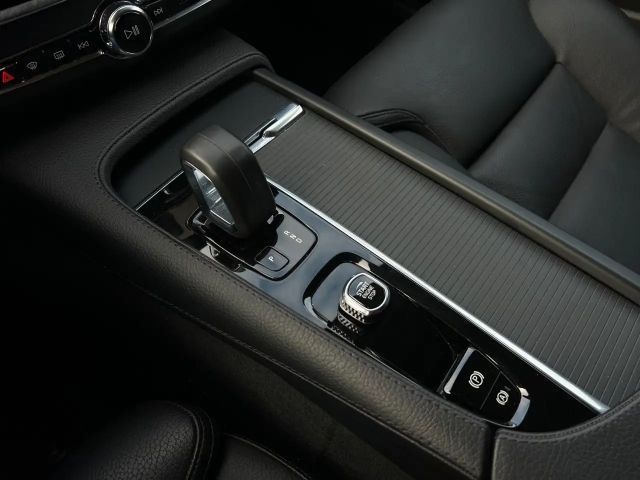 Volvo V90 Geartronic Momentum