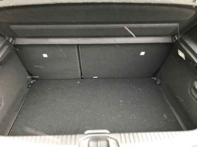 Mitsubishi Colt Intense