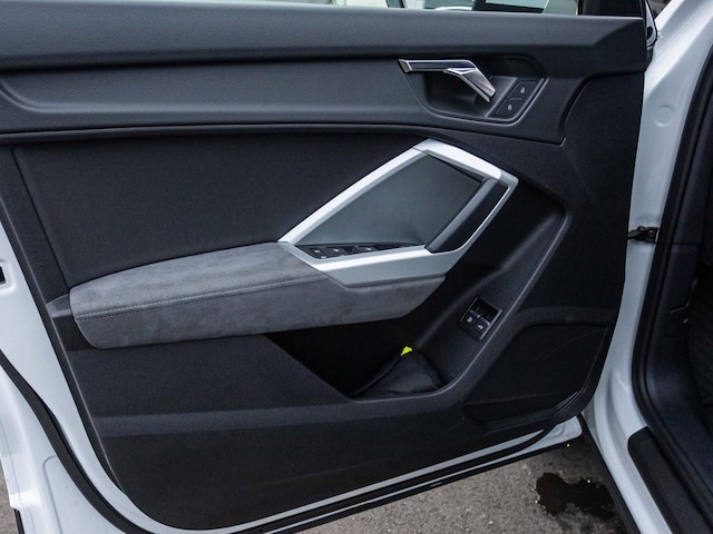 Audi Q3 45 TFSI Hybride S-Tronic