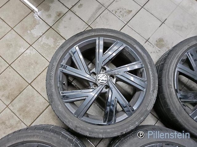 Volkswagen Golf DSG R-Line Variant