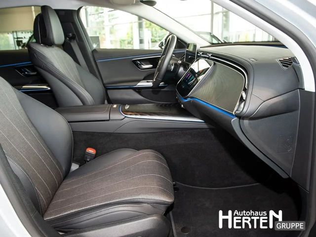 Mercedes-Benz E 220 AVANTGARDE E 220 d Estate