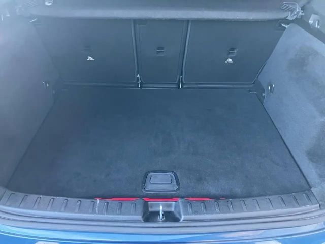 Mercedes-Benz GLA 250 GLA 250 e Style