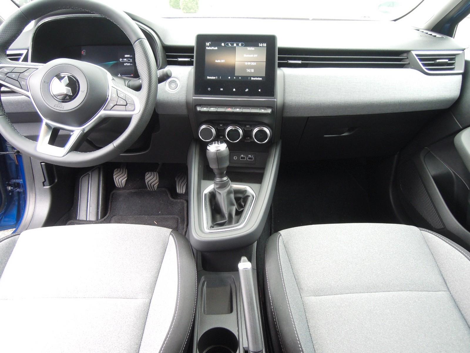 Mitsubishi Colt Plus