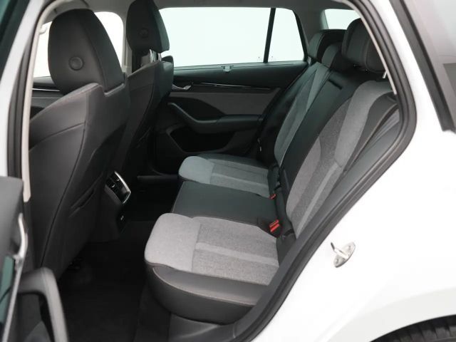 Skoda Octavia Combi Selection