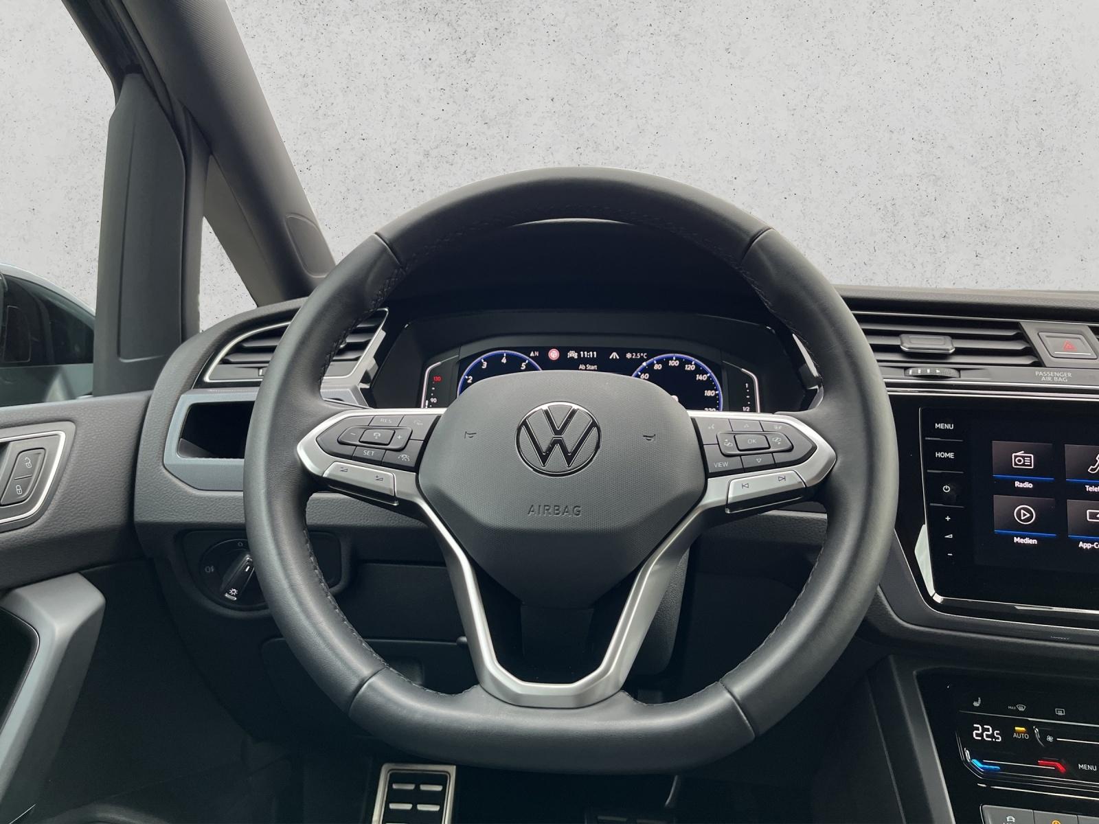 Volkswagen Touran 1.5 TSI DSG Highline R-Line