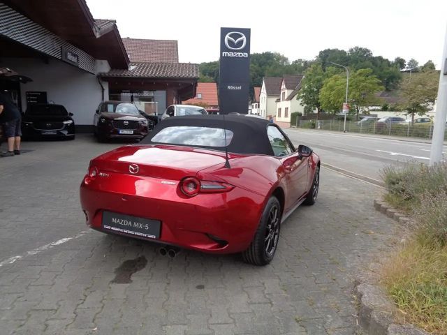 Mazda MX-5 Homura SkyActiv