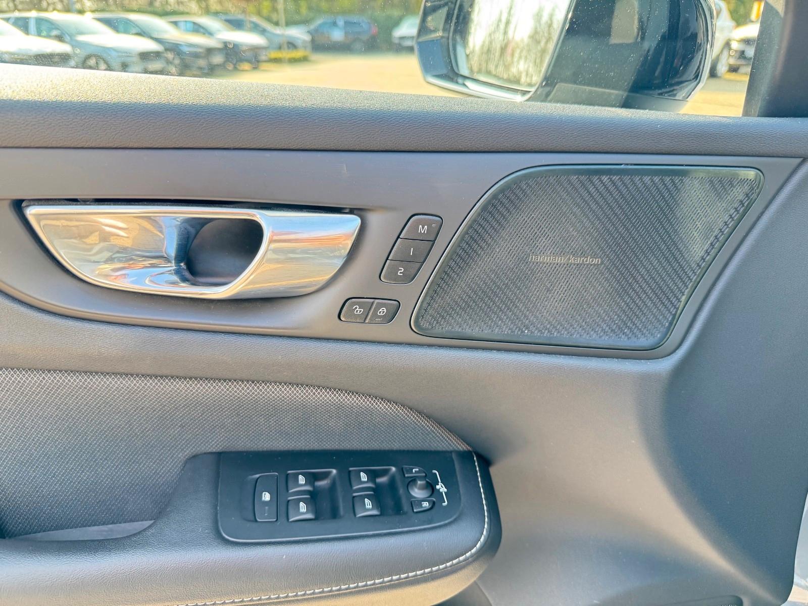 Volvo V60 AWD Polestar Recharge T8