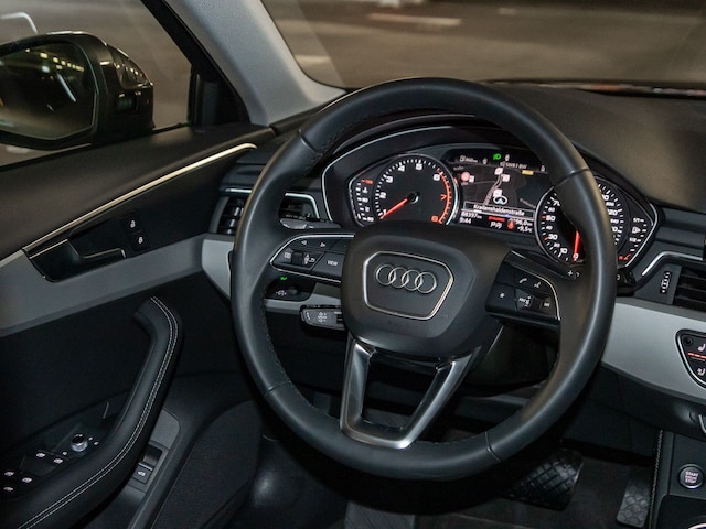 Audi A4 40 TFSI Avant Quattro S-Line S-Tronic