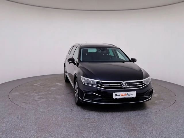Volkswagen Passat GTE Variant