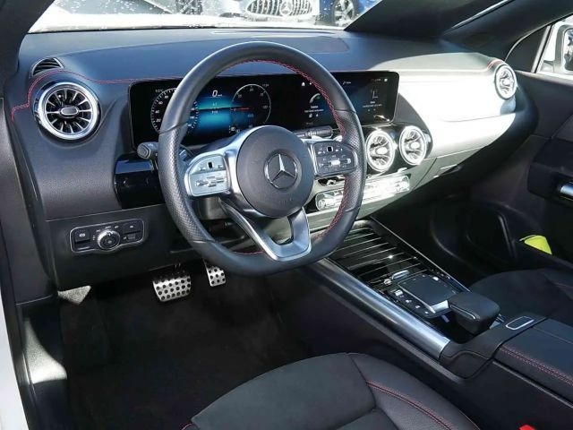 Mercedes-Benz EQA 250 AMG Line