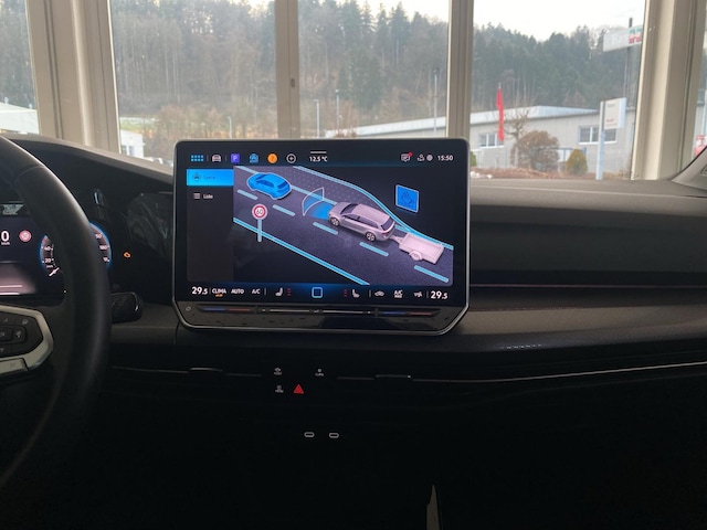 Volkswagen Golf 1.5 TSI DSG Golf VIII Variant