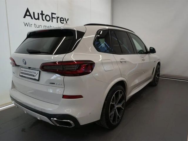 BMW X5 xDrive45e