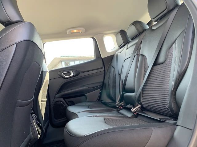 Jeep Compass Altitude Hybrid