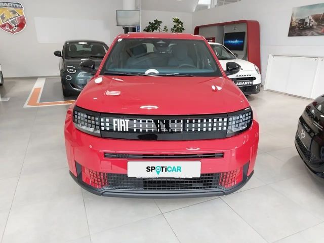 Fiat Grande Panda E RED