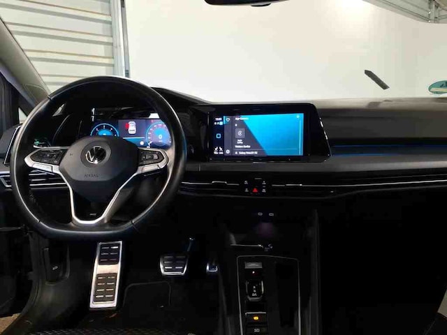 Volkswagen Golf 2.0 TDI DSG Golf VIII IQ.Drive