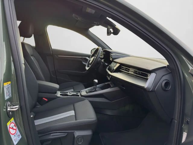 Audi A3 30 TFSI Sedan