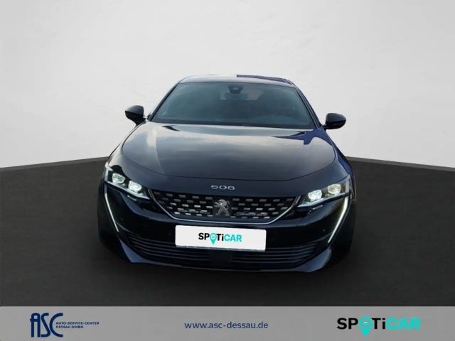 Peugeot 508 EAT8