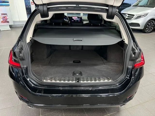 BMW 320 320d Touring xDrive