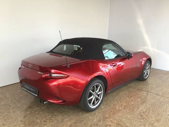 Mazda MX-5 Exclusive-line SkyActiv