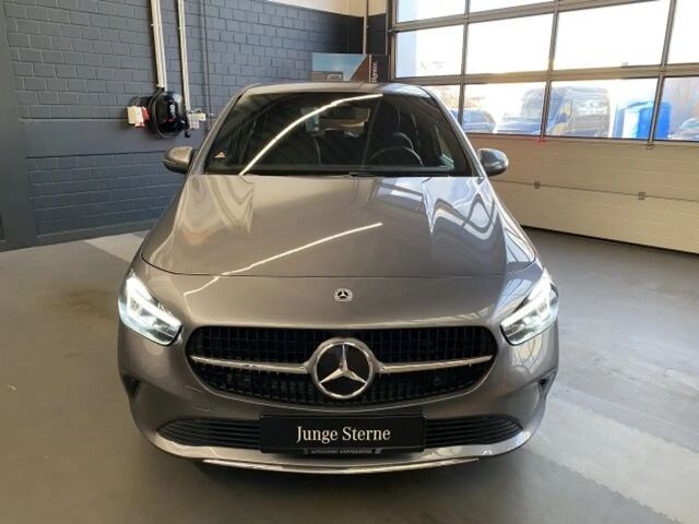 Mercedes-Benz B 180 Progressive