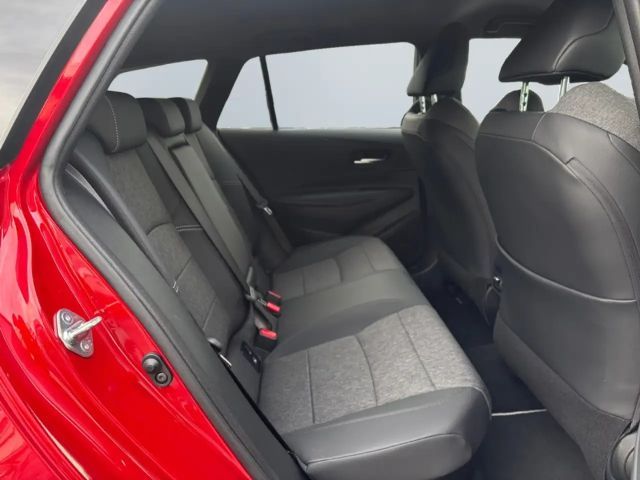 Toyota Corolla Hybride Team D