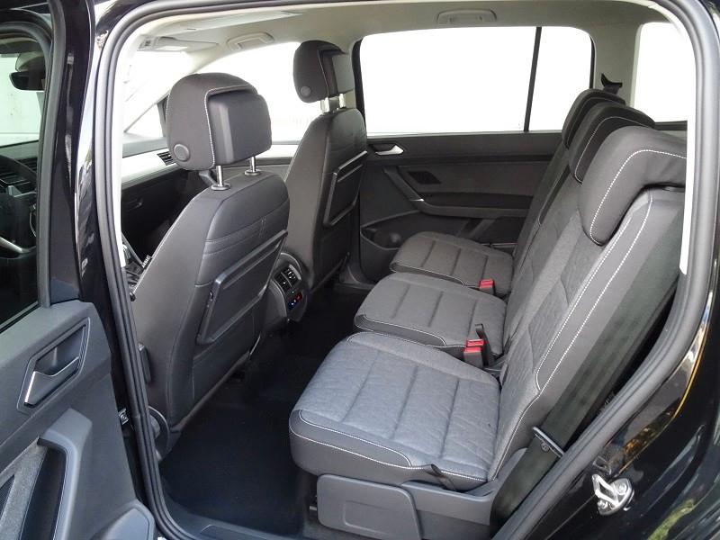 Volkswagen Touran 1.5 TSI DSG IQ.Drive Move